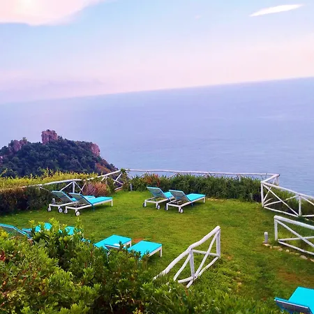 Guest house Tenuta Solomita 2*